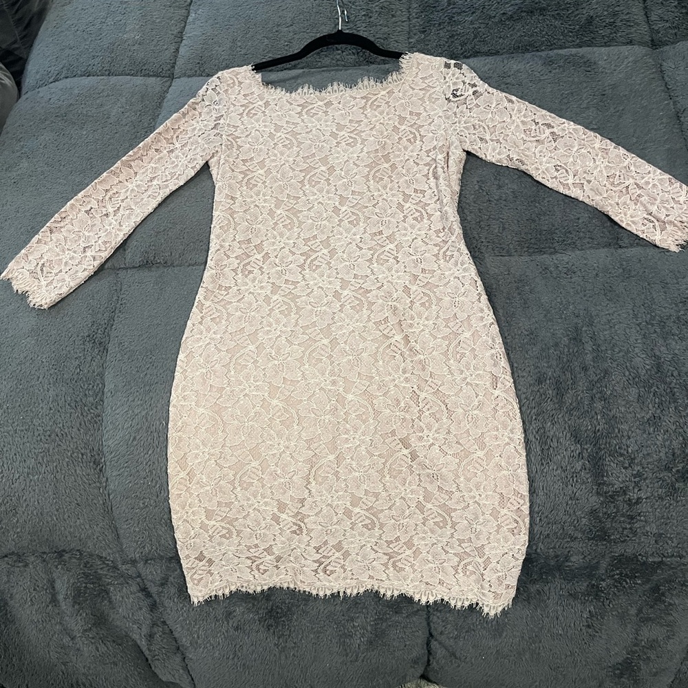 Diane Von Furstenberg Blush Lace Dress